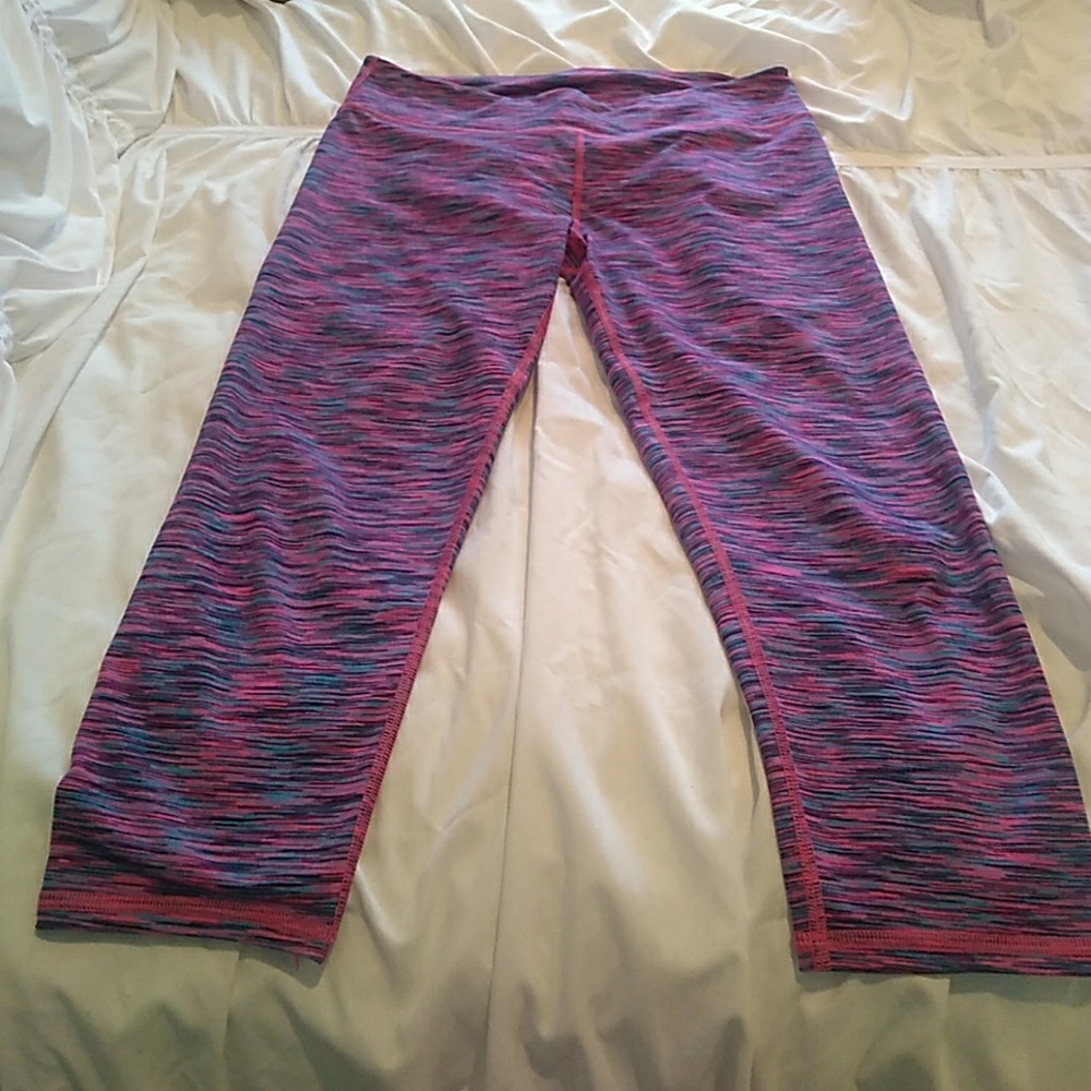 Fabletics Capris - image 1